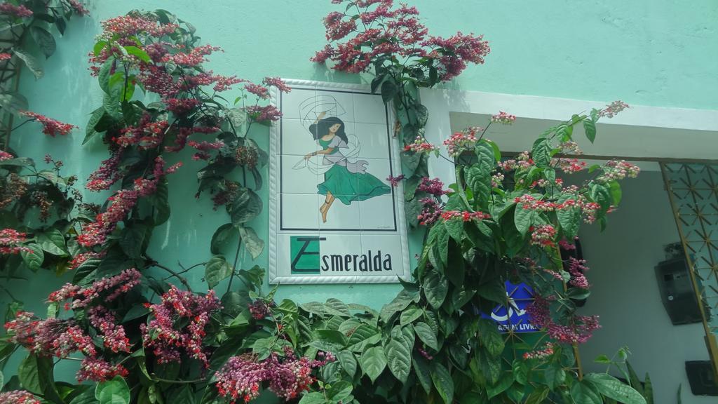 Pousada Esmeralda Salvador Bagian luar foto